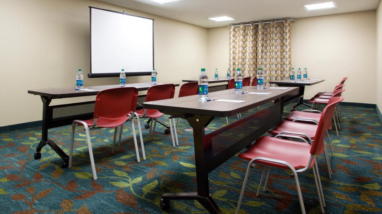 Candlewood Suites Carrollton By Ihg Buitenkant foto